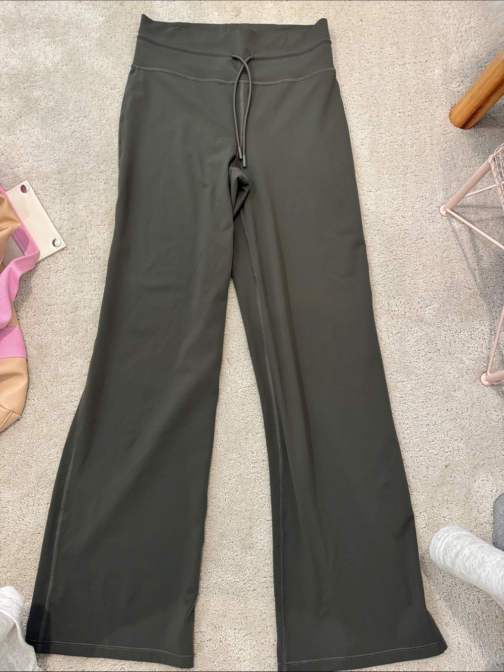 Vuori Wide-Leg Sweatpants in Dark Olive